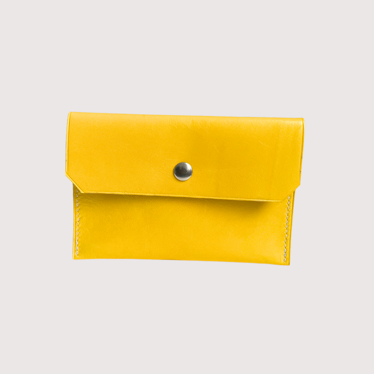 Bene yellow pouch